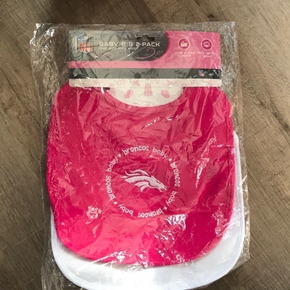 4/$25 NEW Baby broncos NFL fan Denver broncos baby fanatic - Picture 2 of 10